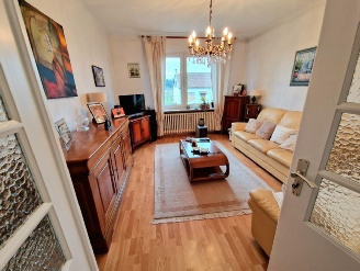 Vente  SECTEUR SARREGUEMINES maison 9 pieces, 215m2 habitables, a SECTEUR SARREGUEMINES